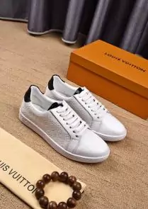 les chaussures de luxe louis vuitton embossing leather lace white